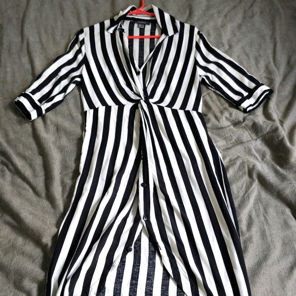 Knee length dress